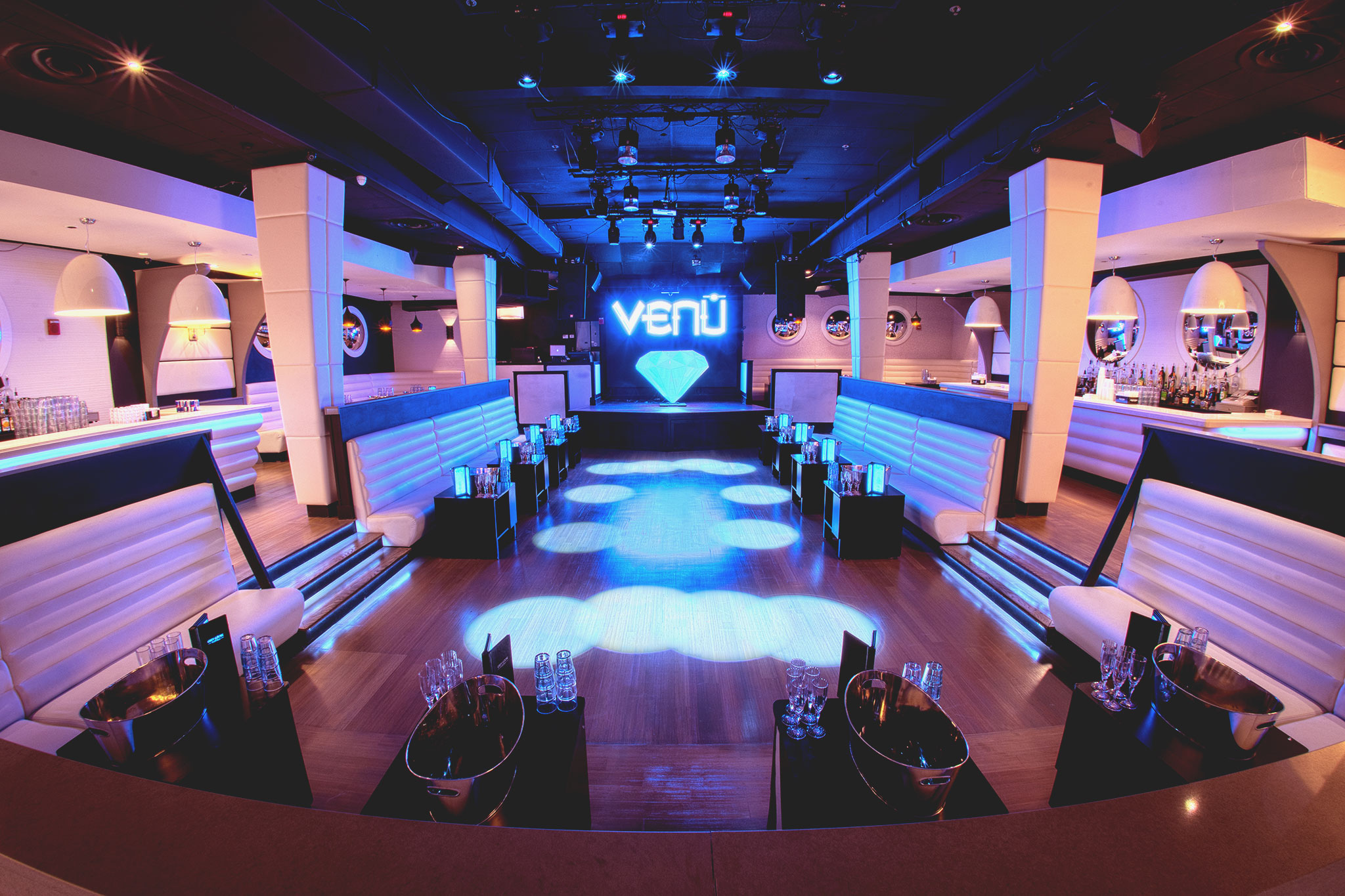 About Us - Venu Nightclub